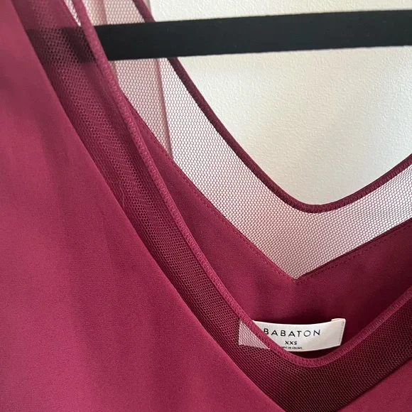 Aritzia Babaton silky dark pink tank blouse, size XXS. Will fit XS - Picture 3 of 3